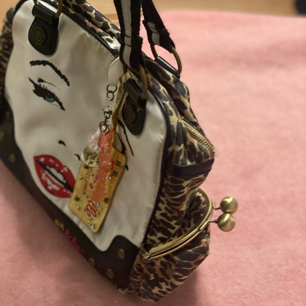 Betsey Johnson Marilyn Monroe medium/large. Excellent condition. - Picture 6 of 7